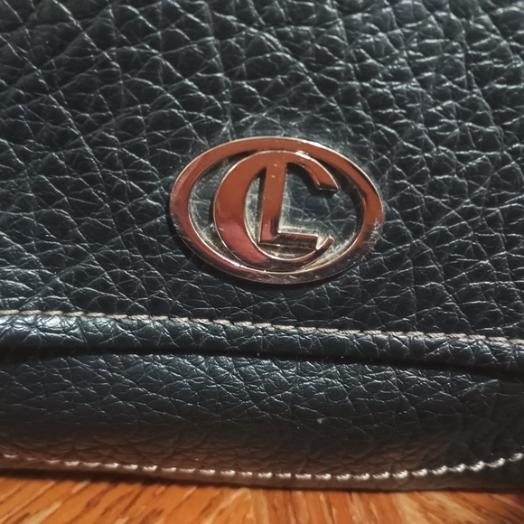 Black Leather Bag - Picture 7 of 10